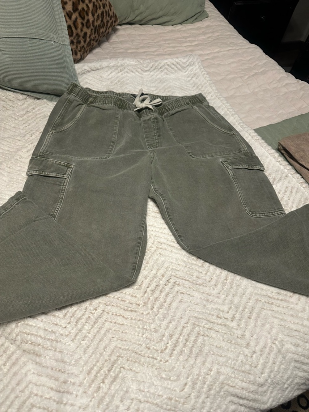 Women’s Olive Cargo Jogger Pants - Casual Drawstring Waist